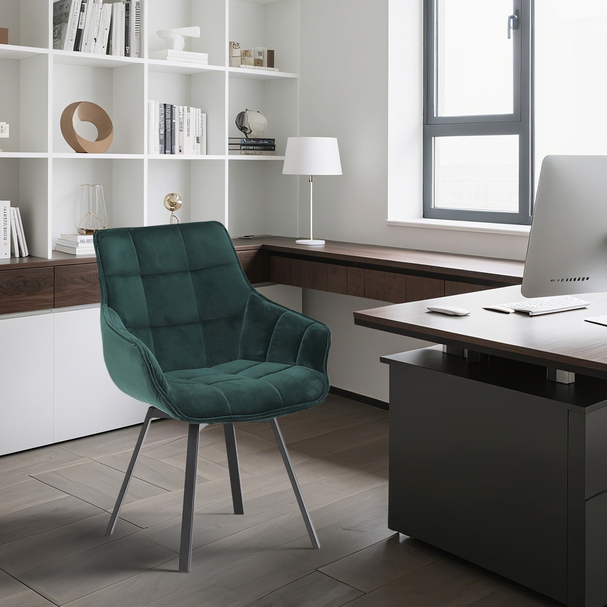 Sedia da pranzo girevole in velluto verde con gambe in metallo nero - rivestimento in stile bozzolo